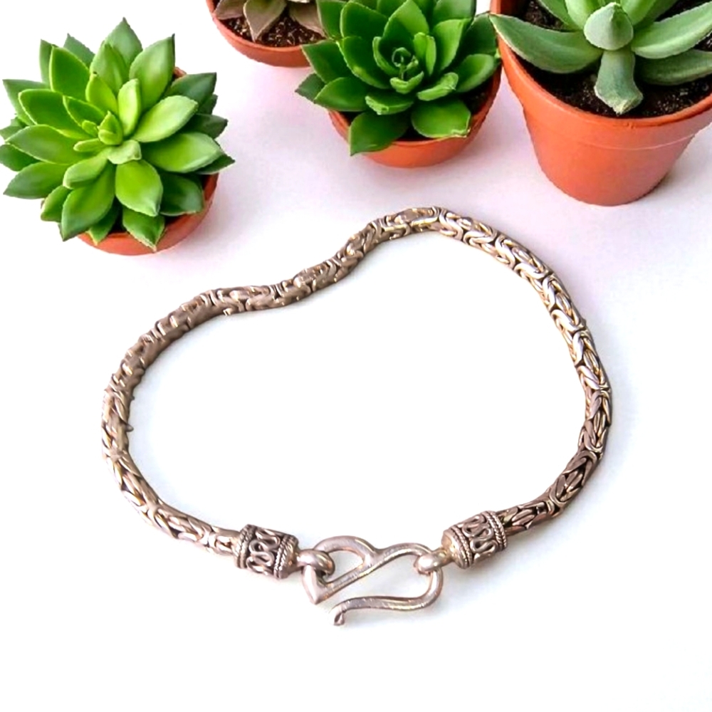 Suarti Bali Sterling Silver Byzantine Bracelet 7 1/2 Inches